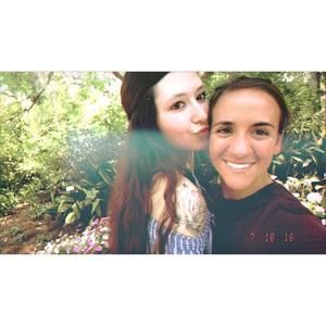 Meet your Posher, Megan